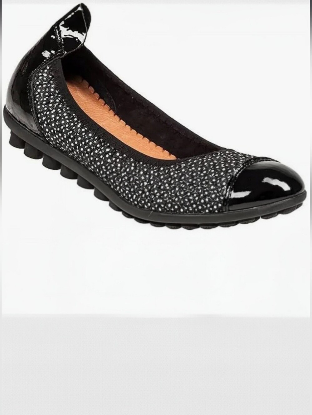 Bernie Mev Bella Me Black Polka Dot Woven Patent Cap Toe Women's Size 8 NIB